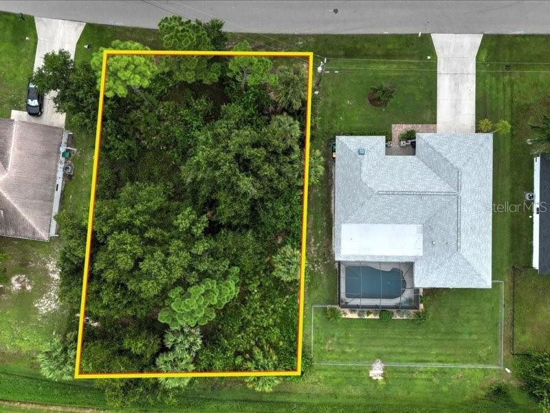 393 MALPELO AVENUE, Punta Gorda, FL 33983