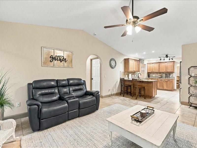 393 MALPELO AVENUE, Punta Gorda, FL 33983
