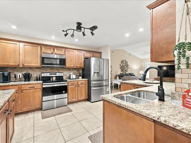 393 MALPELO AVENUE, Punta Gorda, FL 33983