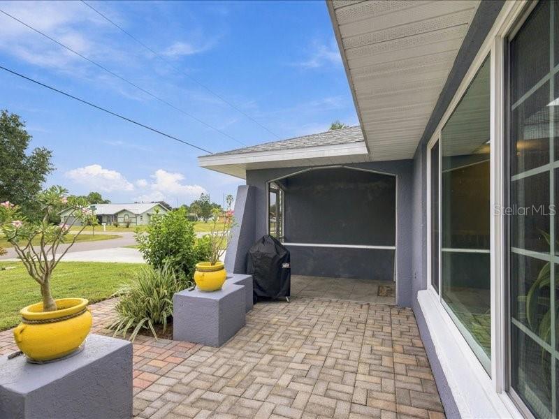 393 MALPELO AVENUE, Punta Gorda, FL 33983