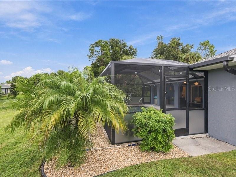 393 MALPELO AVENUE, Punta Gorda, FL 33983