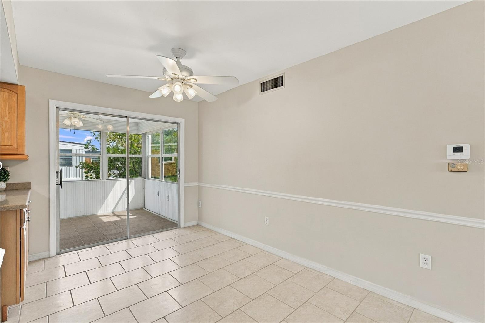 Dining Room Vacant