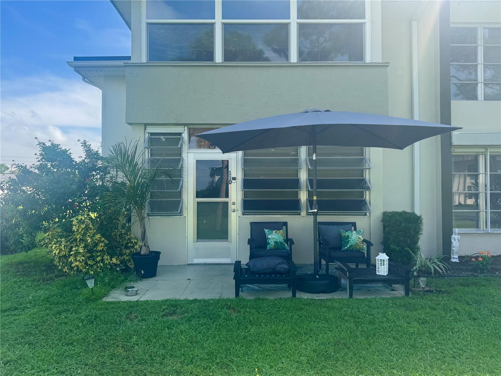 Back side of 2437 Harbor Blvd #110