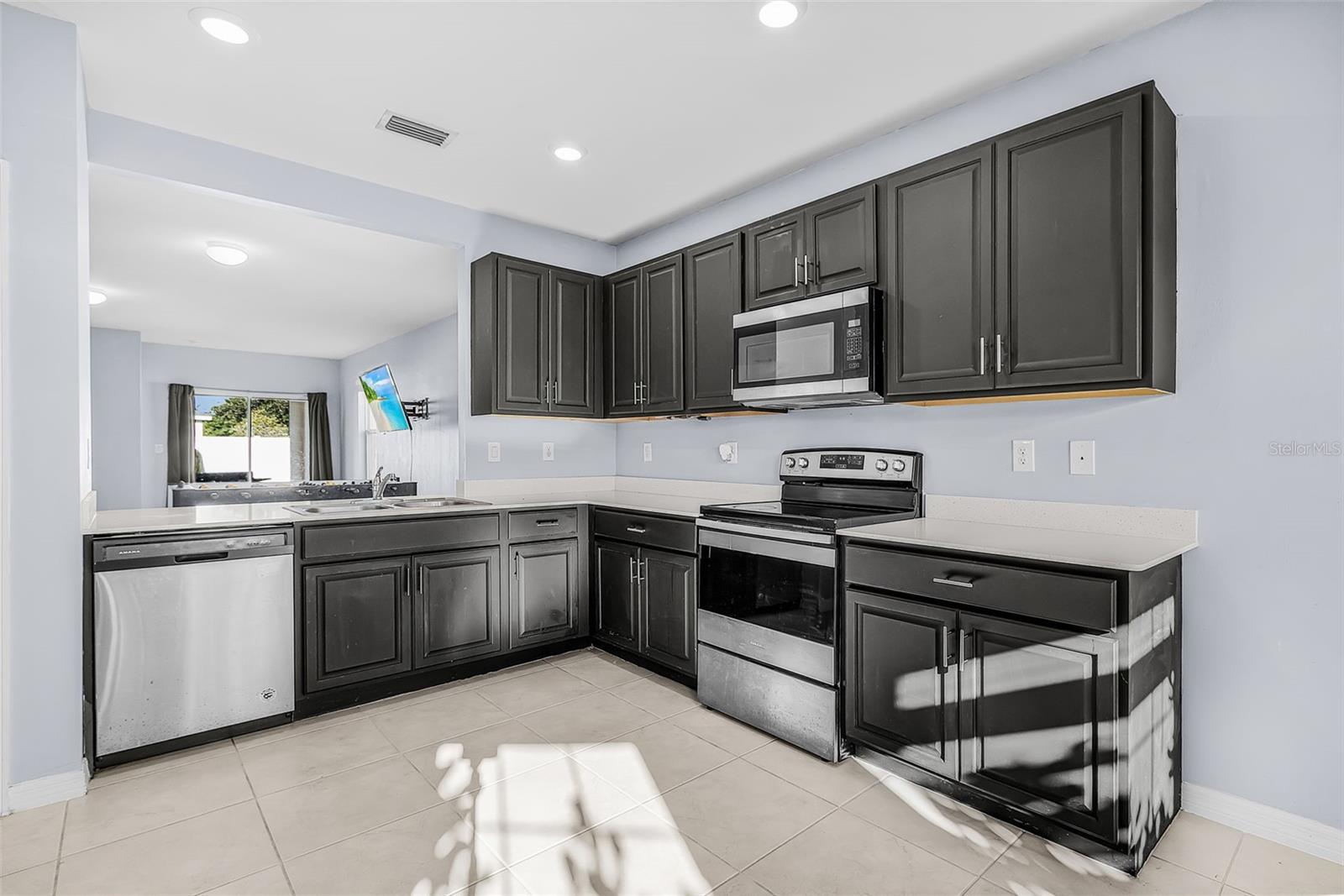 2624 SW 8TH COURT, Cape Coral, FL 33914 2624 SW 8TH COURT, Cape Coral, FL 33914