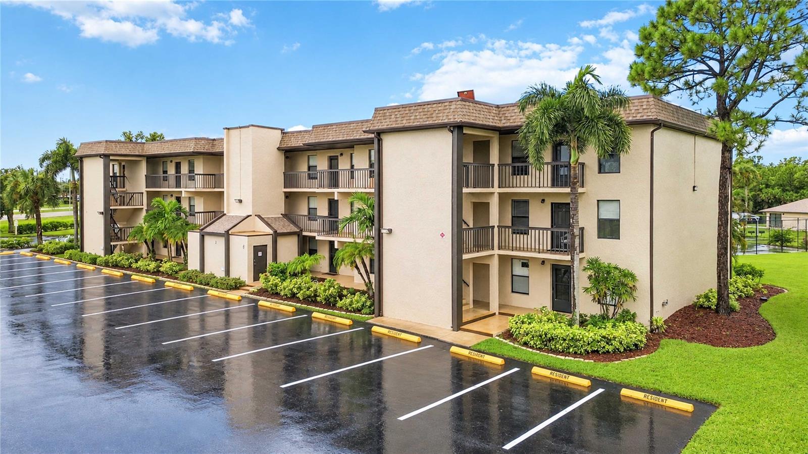 1999 KINGS HIGHWAY, #16B, Port Charlotte, FL 33980 1999 KINGS HIGHWAY, #16B, Port Charlotte, FL 33980
