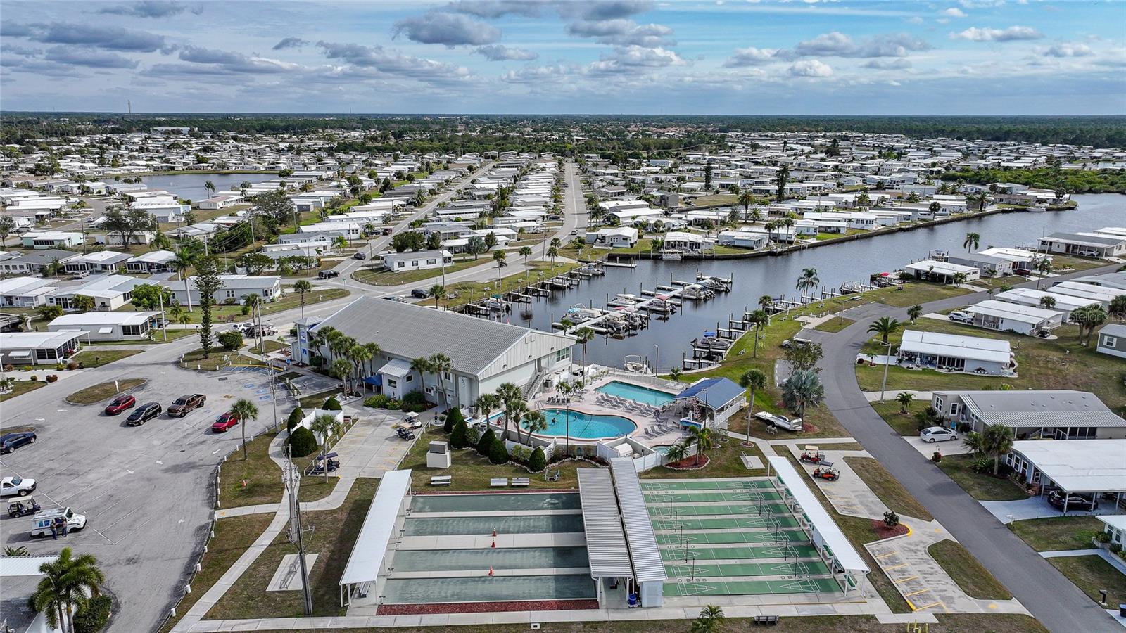 Harbor Cove Amenities