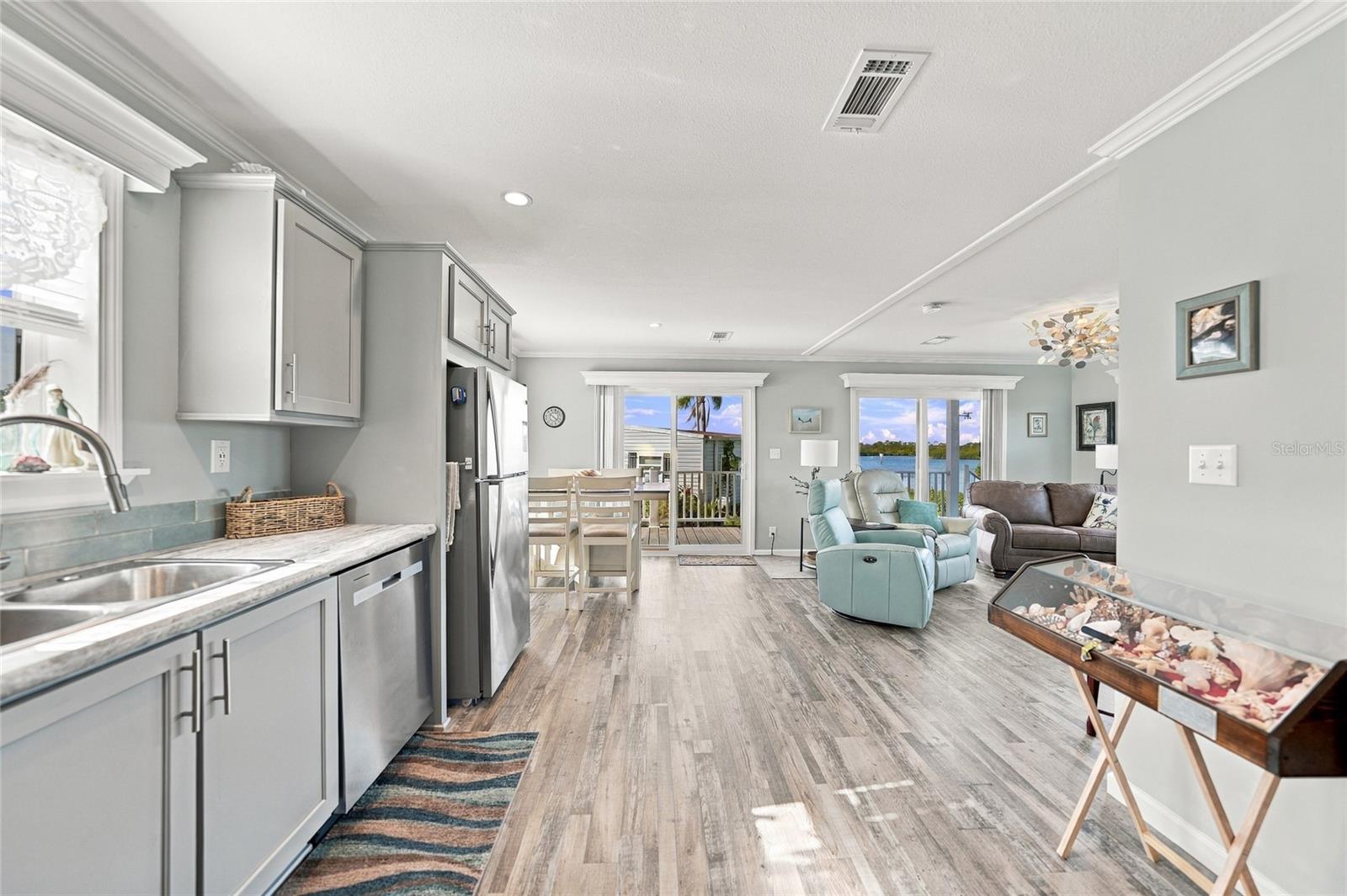 734 BLACKBURN BOULEVARD, North Port, FL 34287