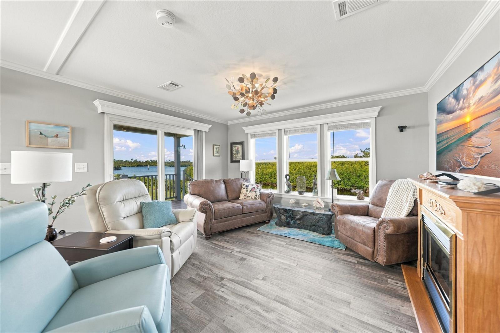 734 BLACKBURN BOULEVARD, North Port, FL 34287