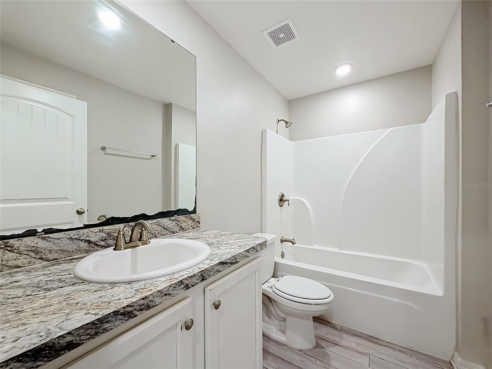 322 JUDY LANE, Auburndale, FL 33823