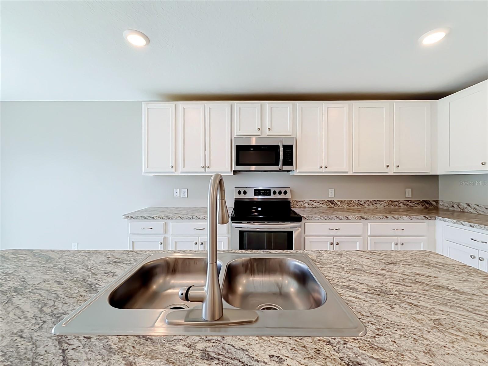 322 JUDY LANE, Auburndale, FL 33823