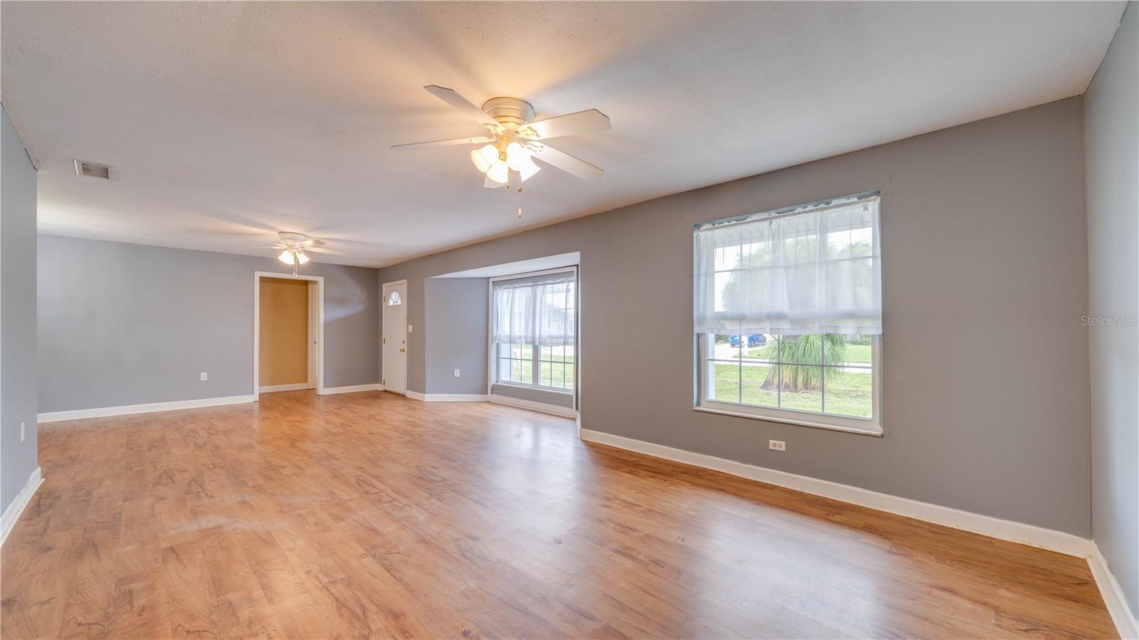 Make this your family room. Plenty of room for entertaining.
