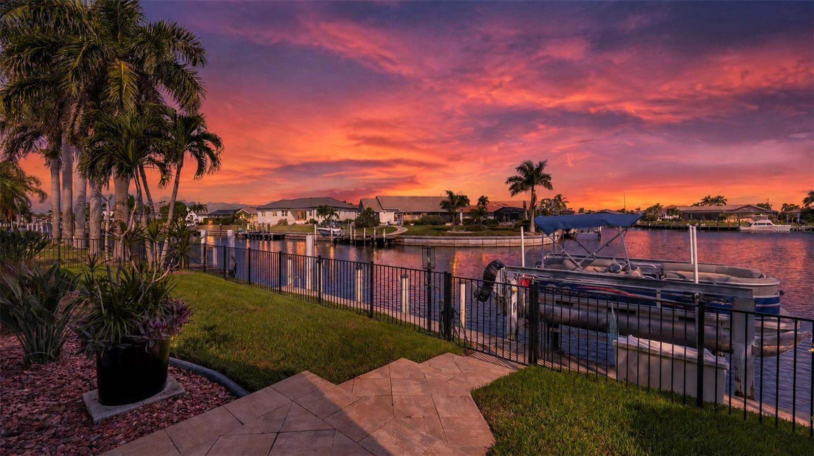 2112 WYATT CIRCLE, Punta Gorda, FL 33950