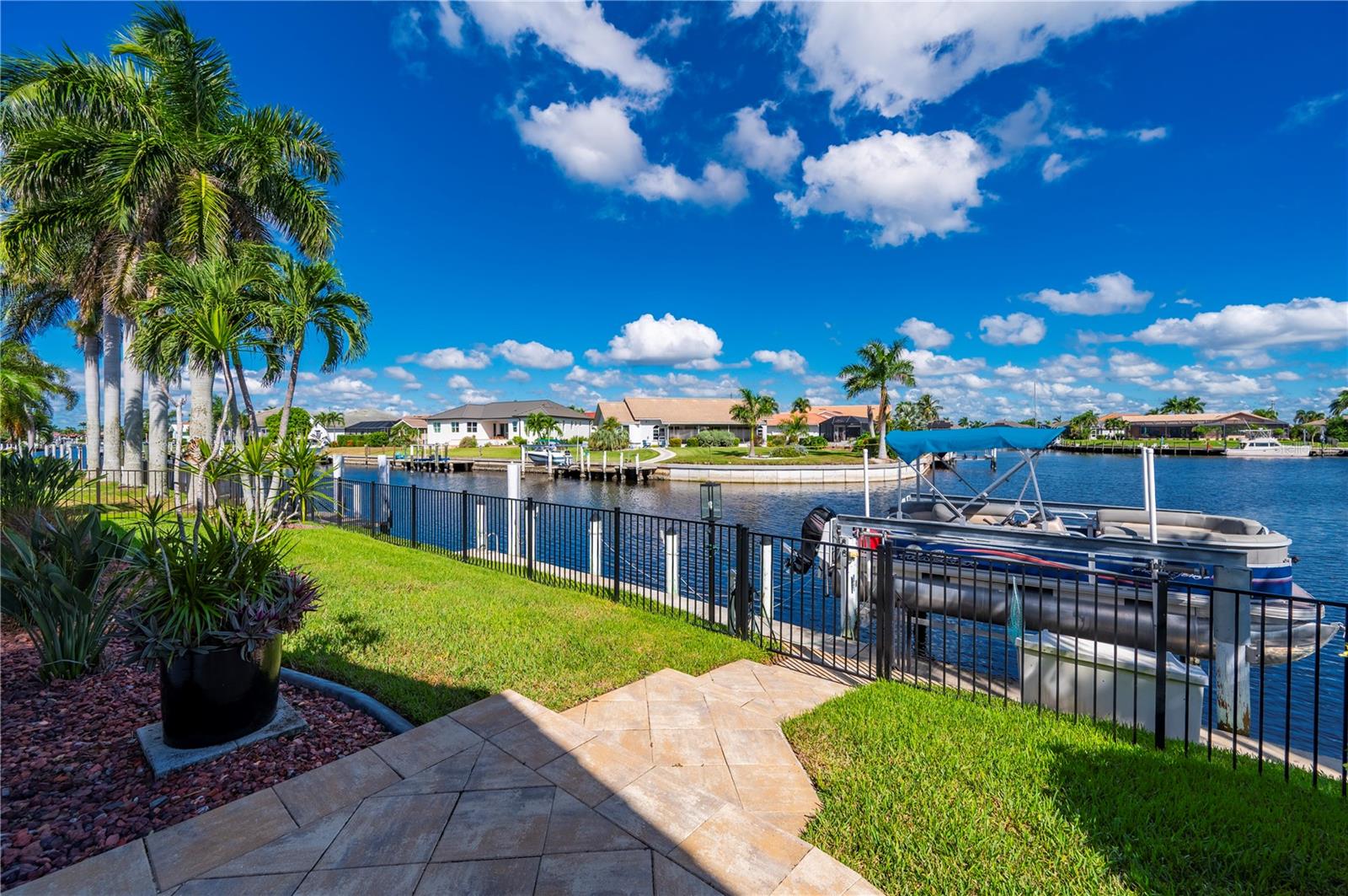 2112 WYATT CIRCLE, Punta Gorda, FL 33950