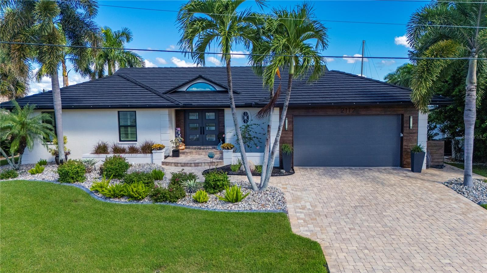 2112 WYATT CIRCLE, Punta Gorda, FL 33950