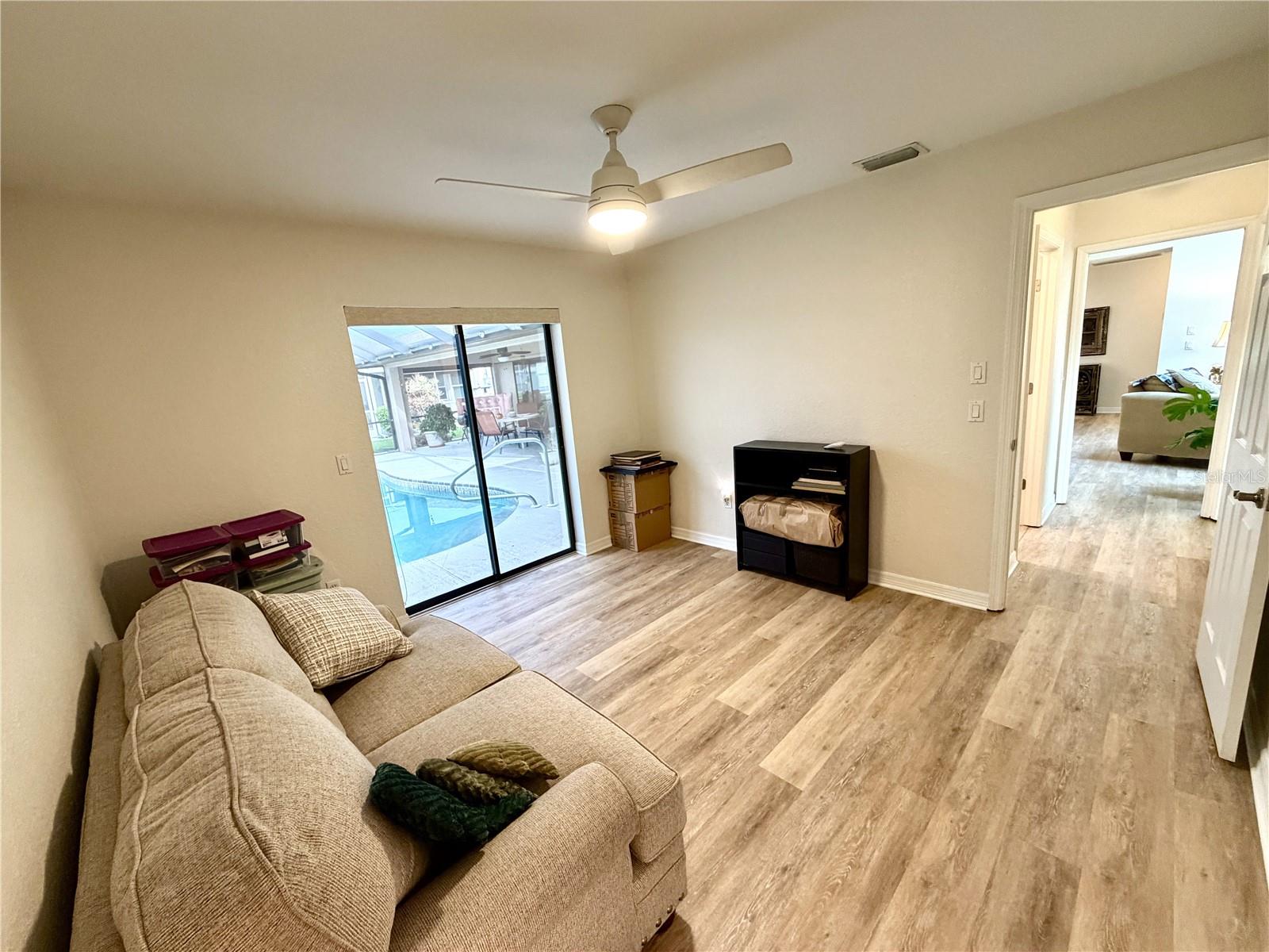 Access to the outdoor living space