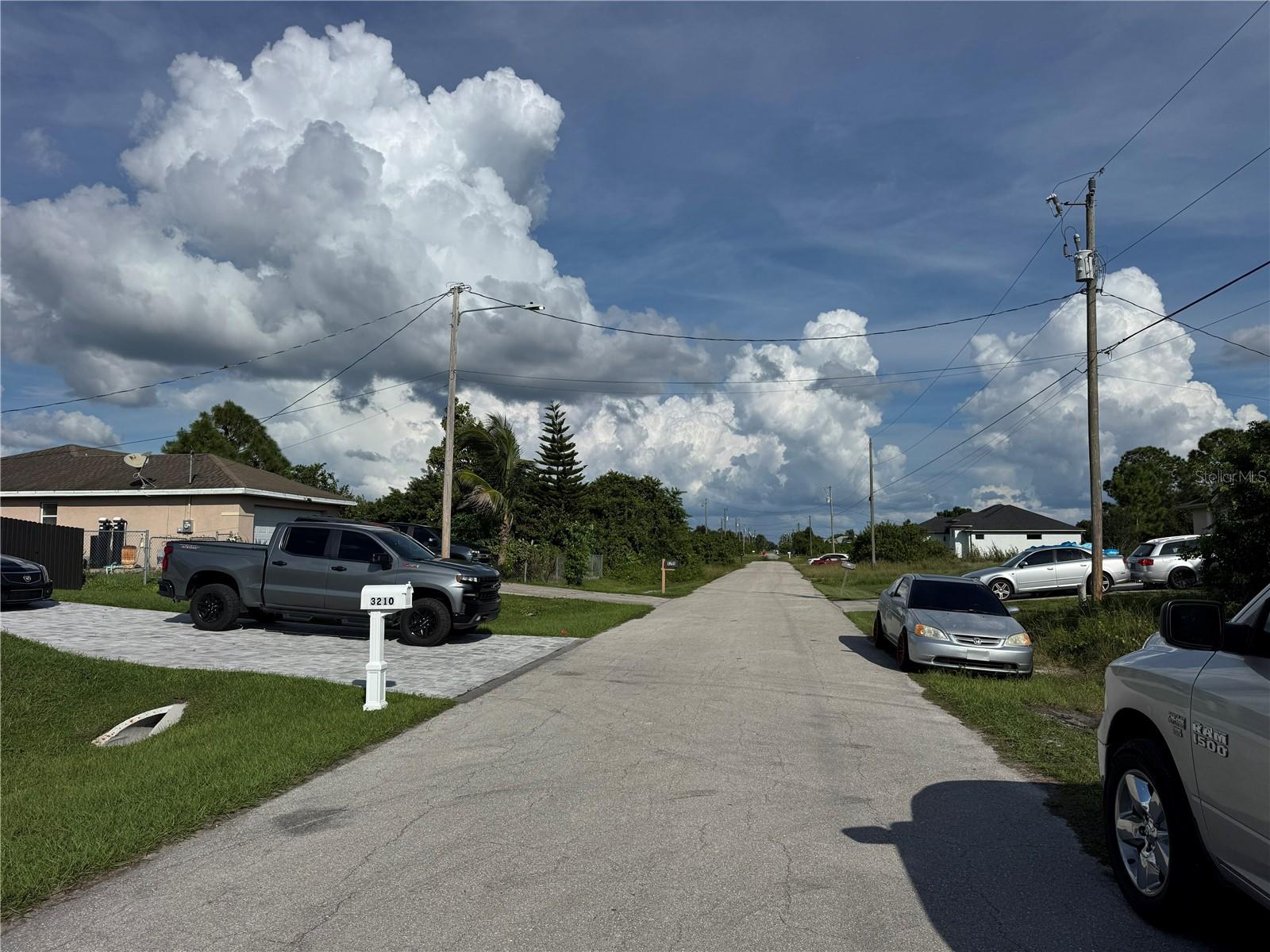 3215 10TH STREET SW, Lehigh Acres, FL 33976