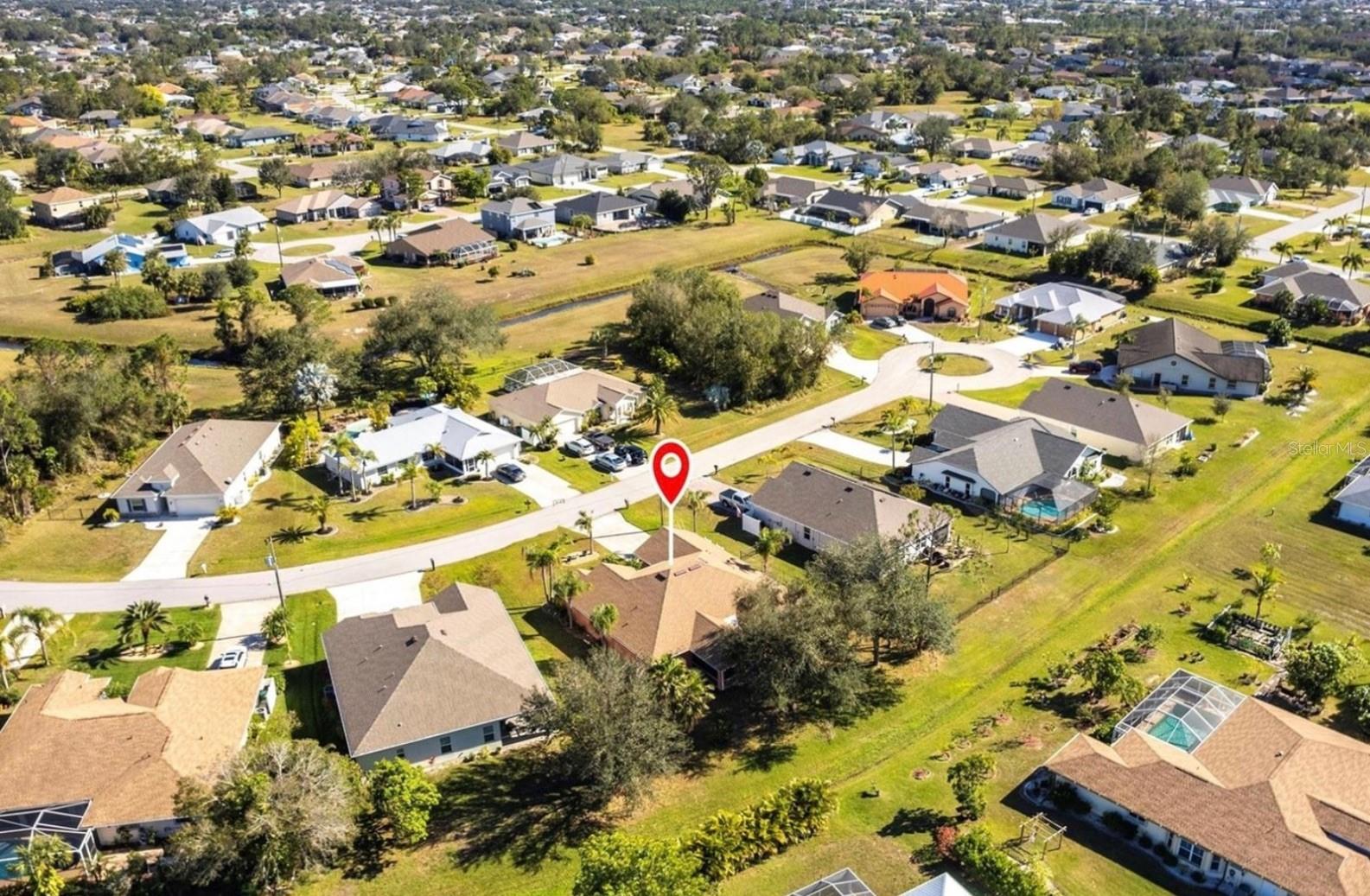 Aerial of Front of 183 Castile Ct