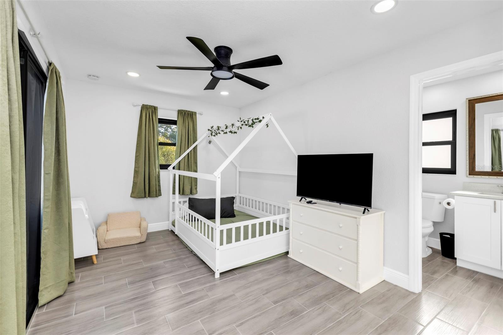 Bedroom 4