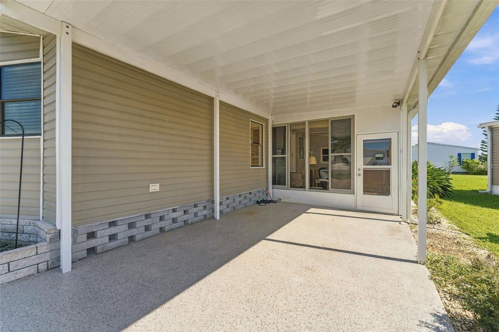 576 PORTSIDE DRIVE, North Port, FL 34287 576 PORTSIDE DRIVE, North Port, FL 34287