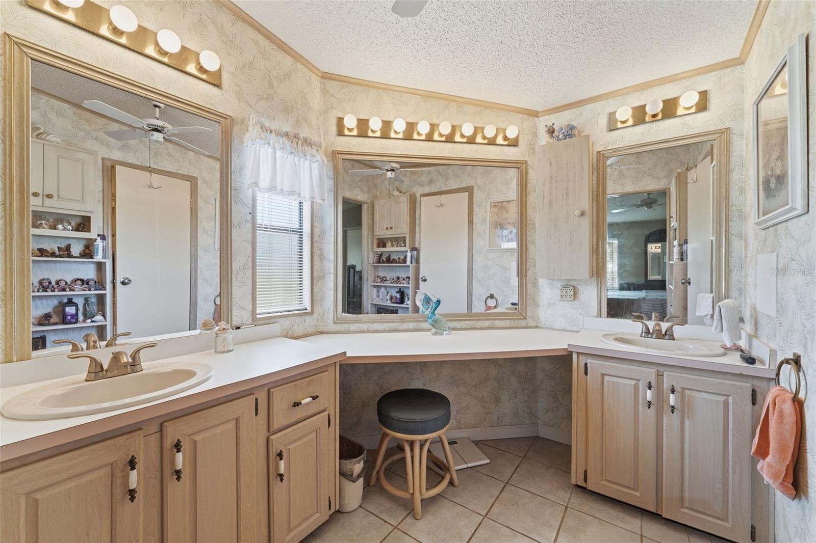 576 PORTSIDE DRIVE, North Port, FL 34287
