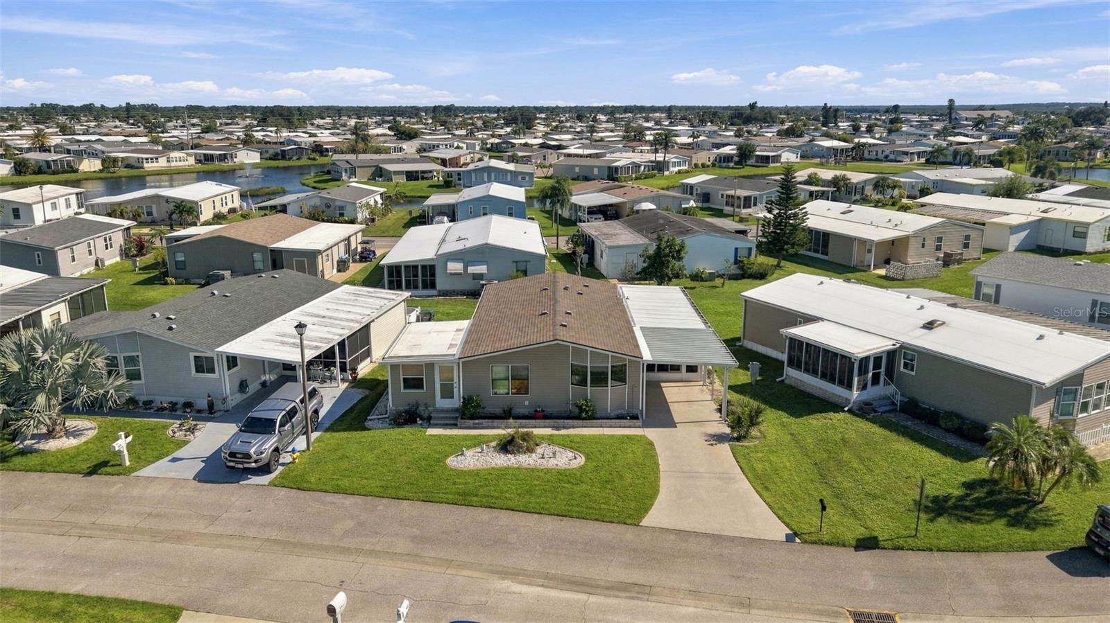 576 PORTSIDE DRIVE, North Port, FL 34287 576 PORTSIDE DRIVE, North Port, FL 34287