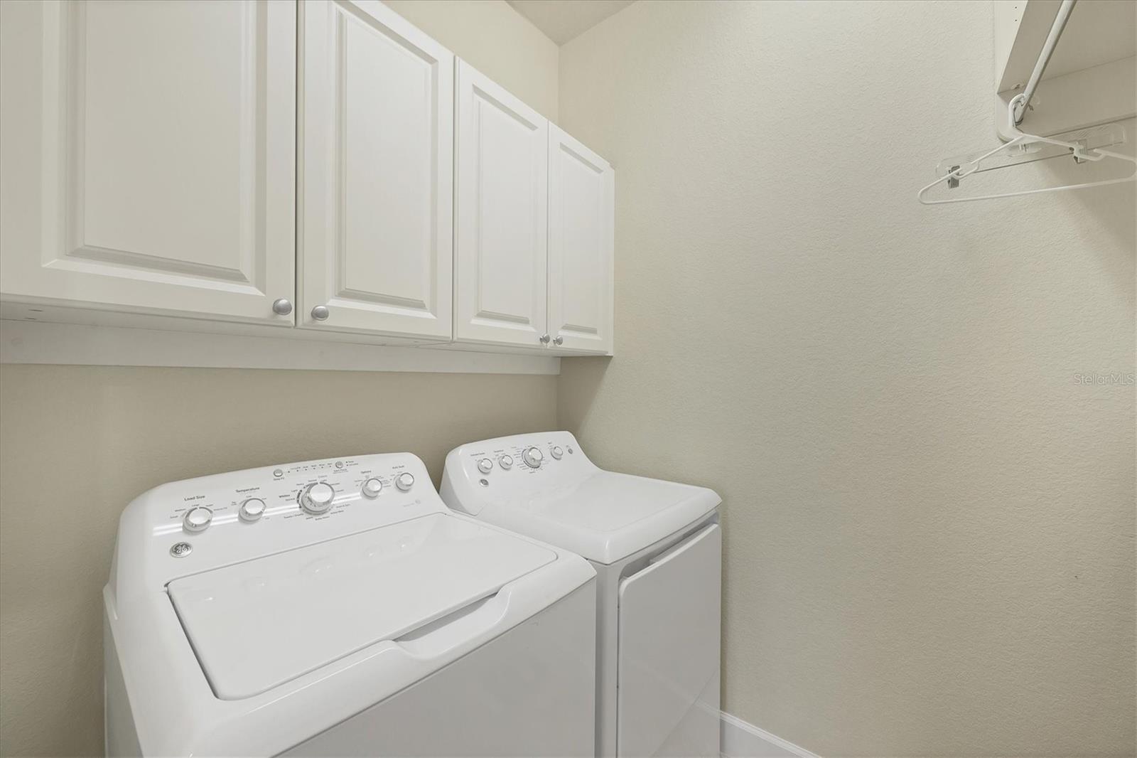 Laundry Room with cabinets