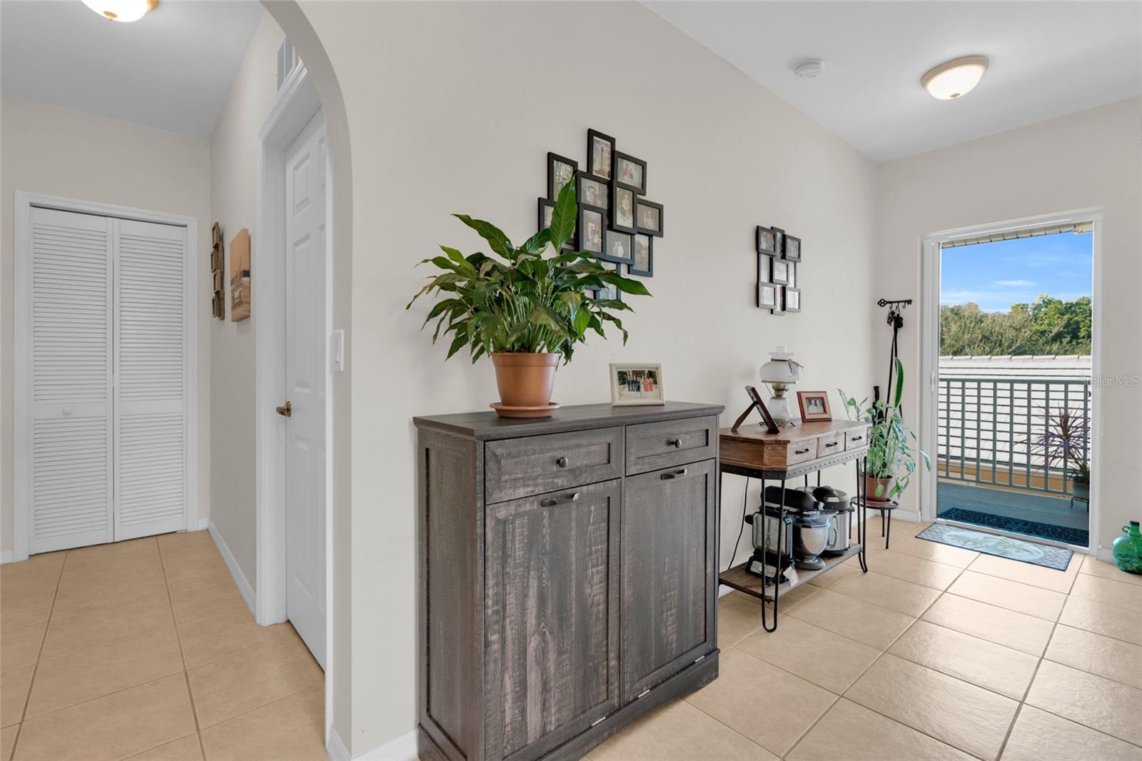 2280 SOMERSET RIDGE DRIVE, #201, Lehigh Acres, FL 33973