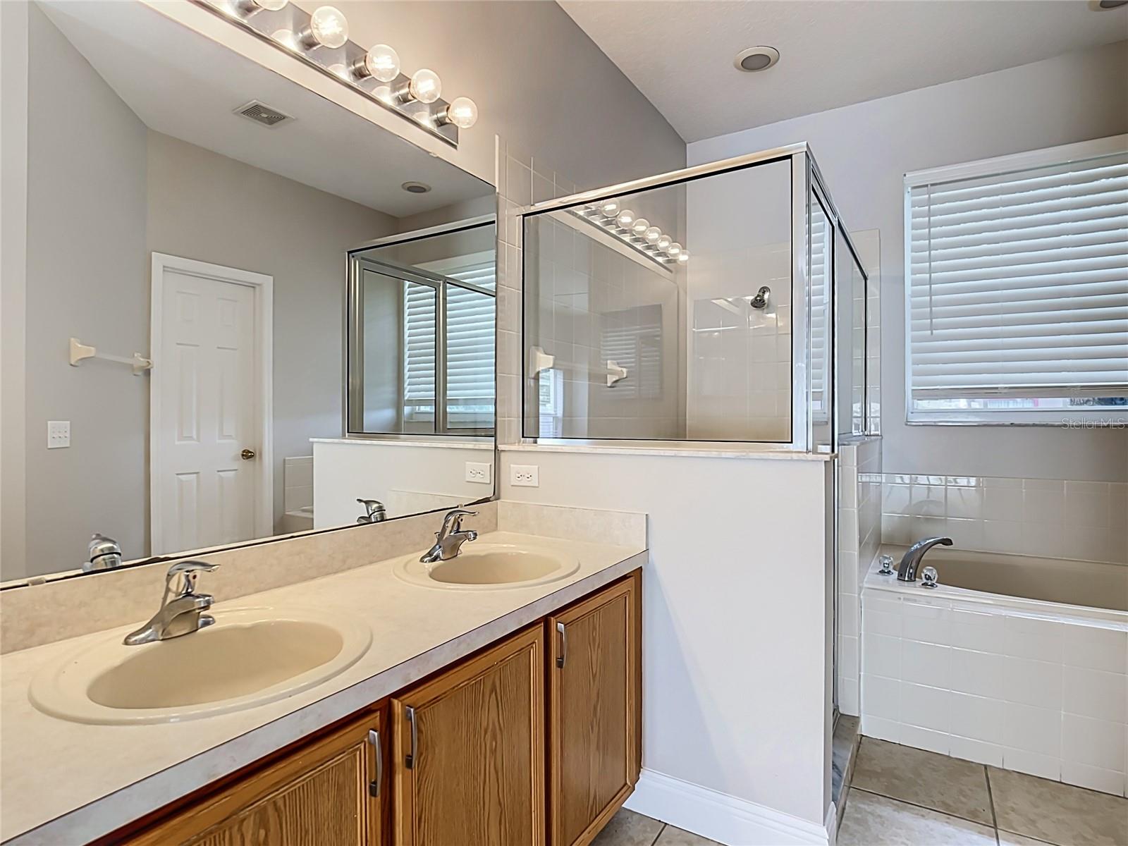 939 GASCONY COURT, Kissimmee, FL 34759