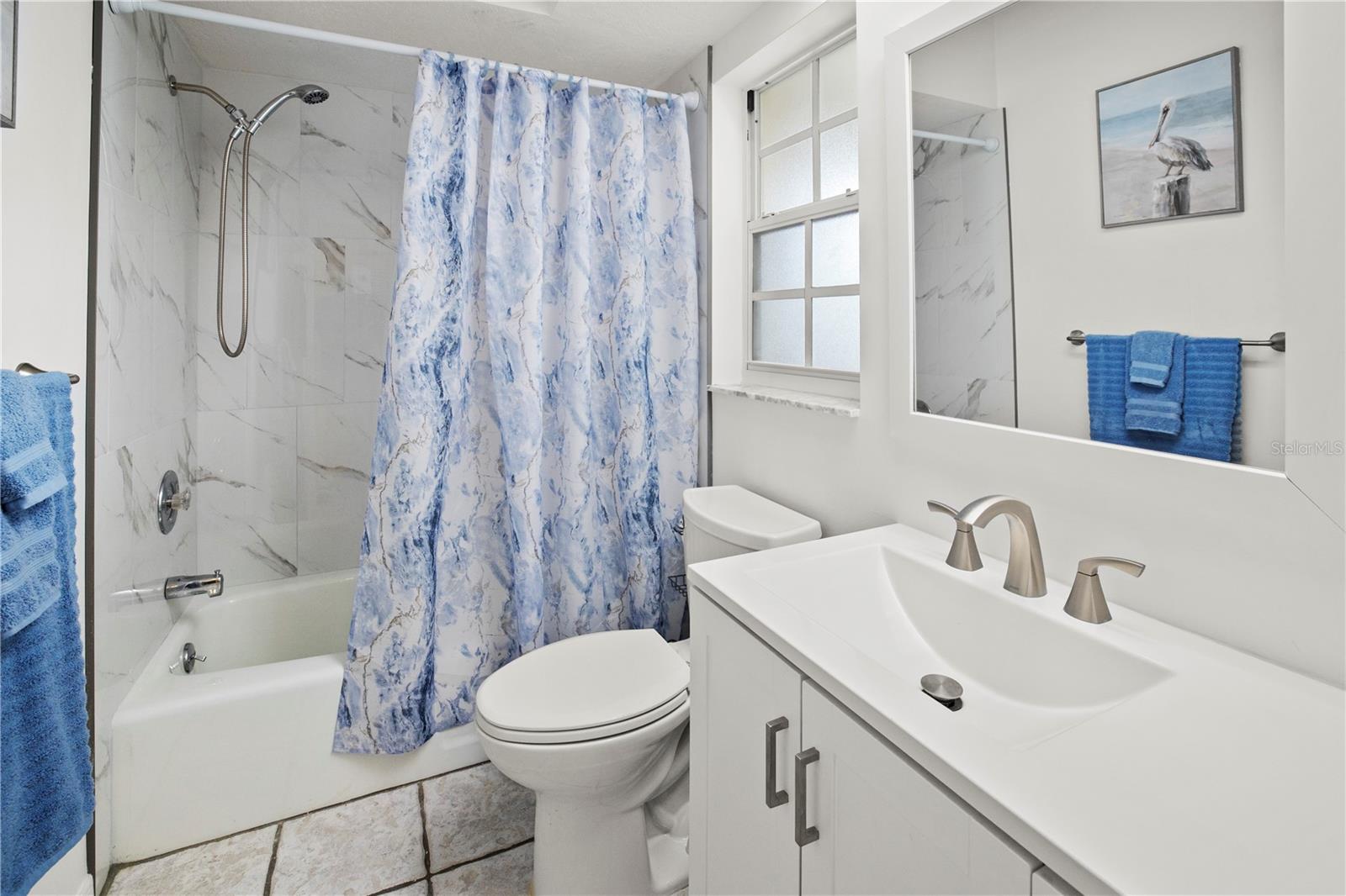 Convenient 2nd Bath