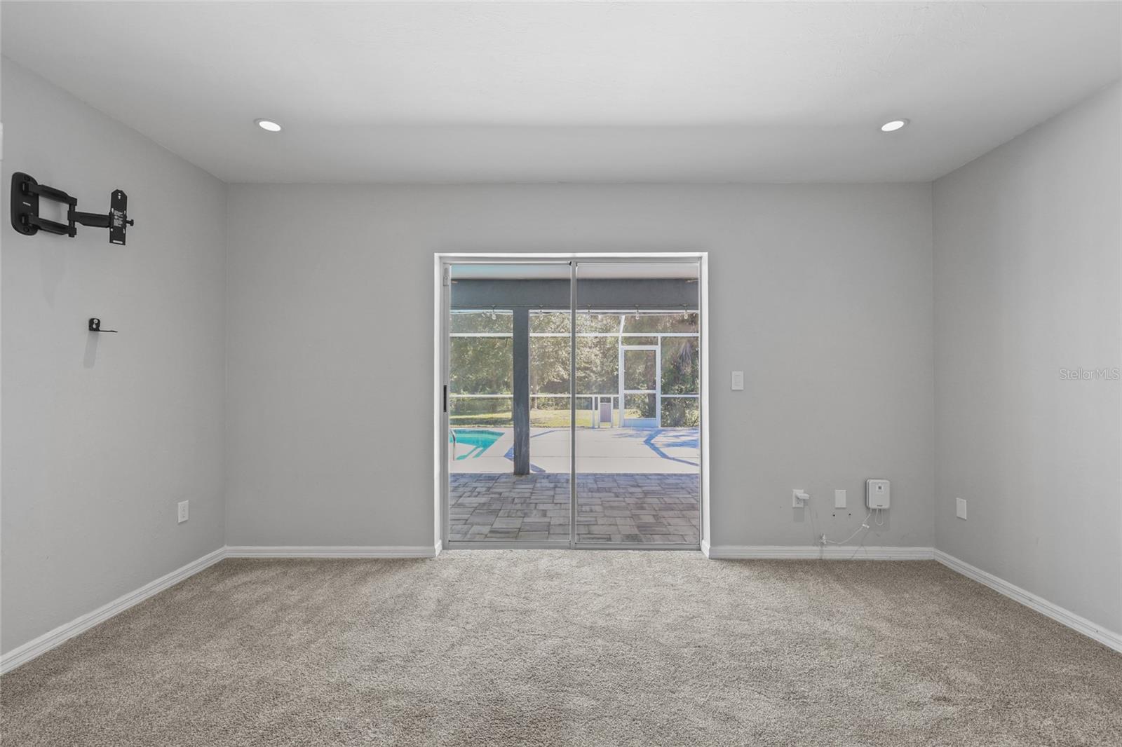 418 EDISON AVENUE, Lehigh Acres, FL 33972