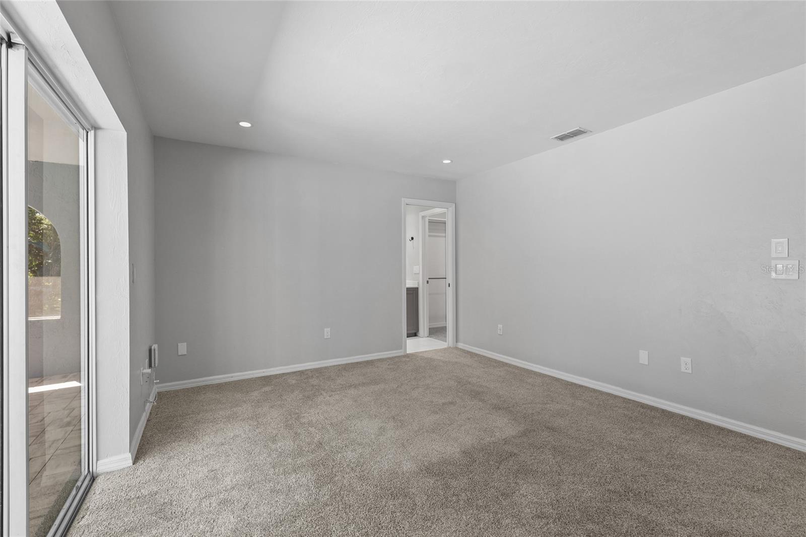 418 EDISON AVENUE, Lehigh Acres, FL 33972