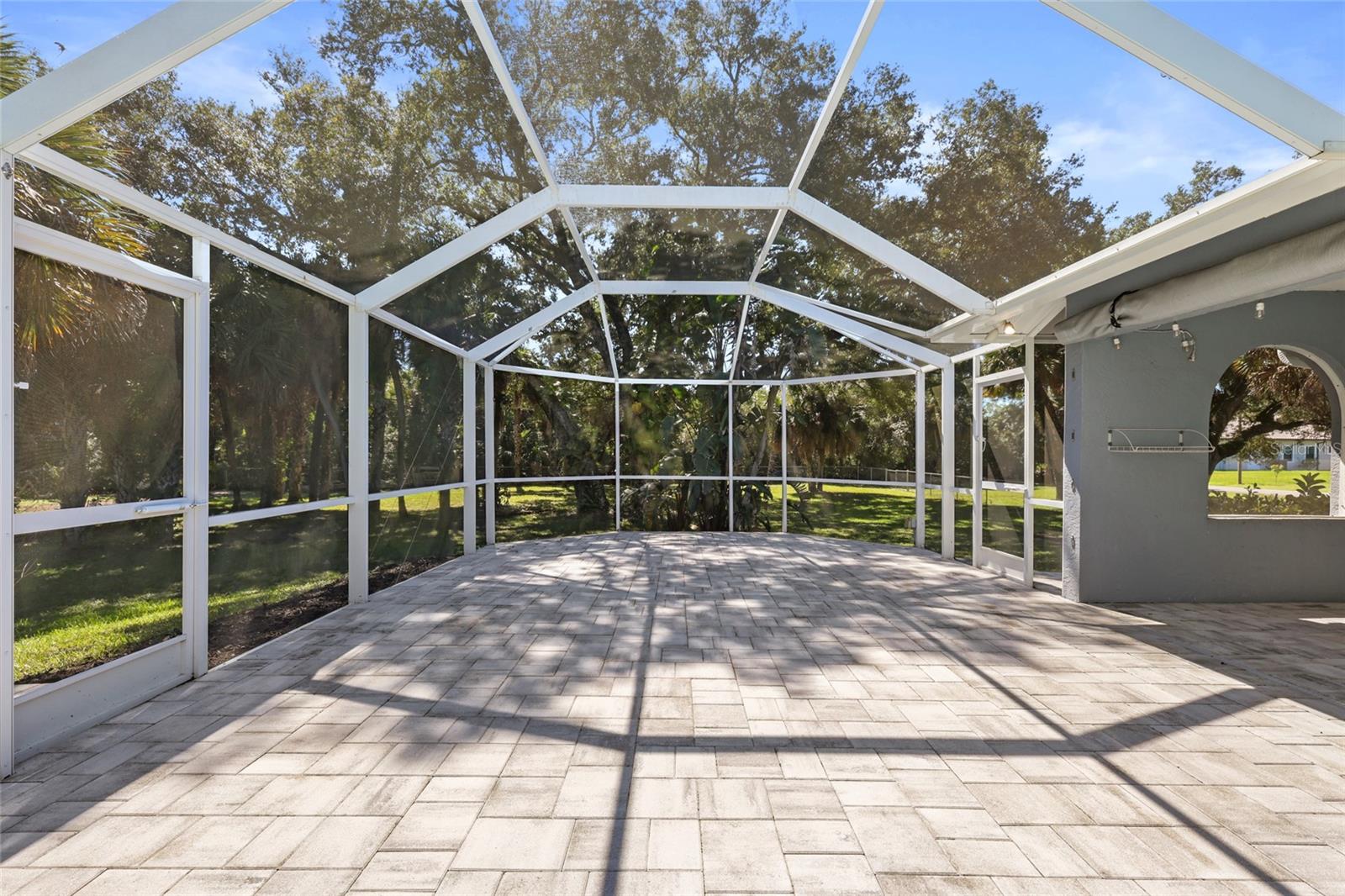 418 EDISON AVENUE, Lehigh Acres, FL 33972