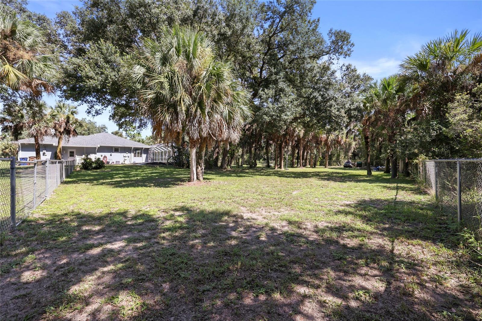 418 EDISON AVENUE, Lehigh Acres, FL 33972