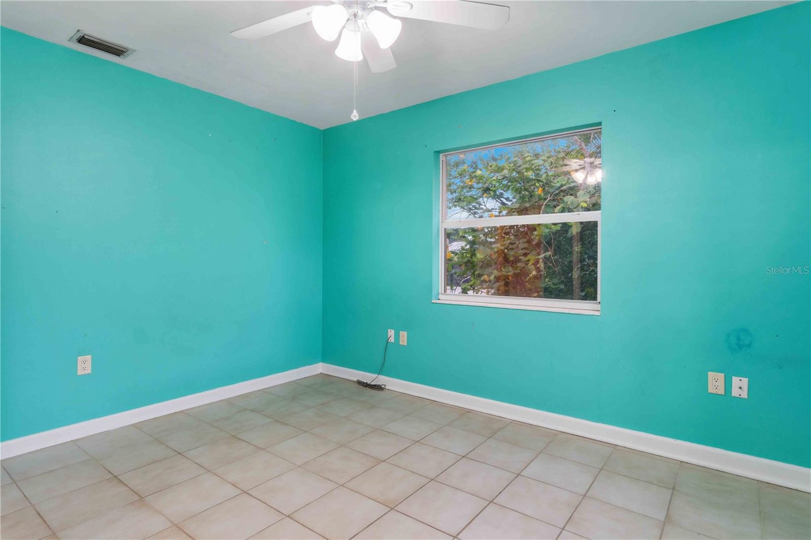 Bedroom #1