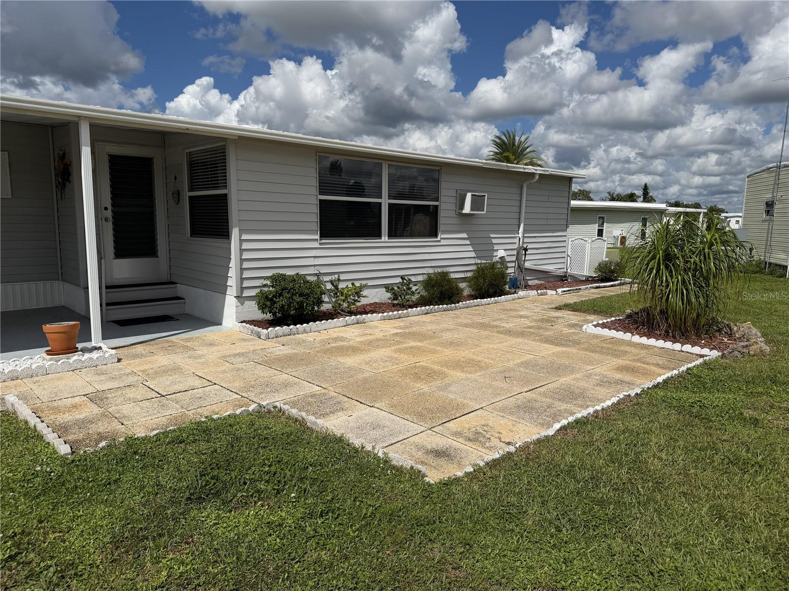 6708 NEIGHBORLY CT, North Port, FL 34287