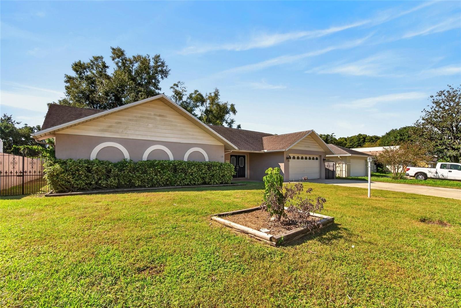 3122 RESEDA COURT, Tampa, FL 33618