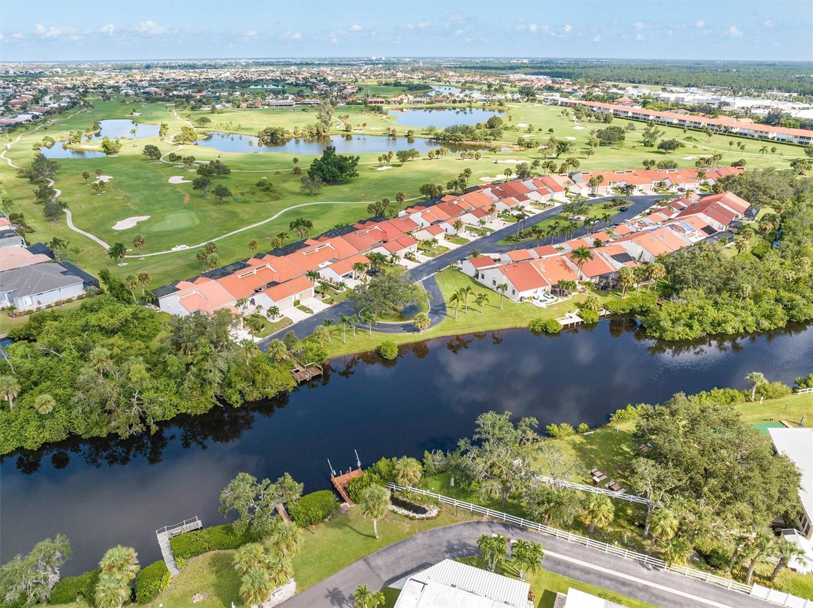 Community dock.  Fish Alligator Creek from the dock or launch your canoe or kayak.  Explore nature's best and if you're ready paddle all the way to the harbor or the Riveria restaurant!
