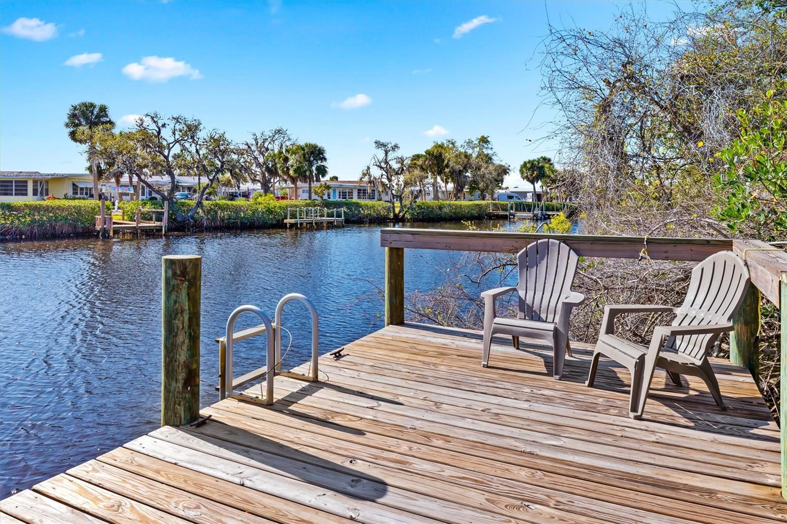 Community dock. Relax with your favorite beverage.