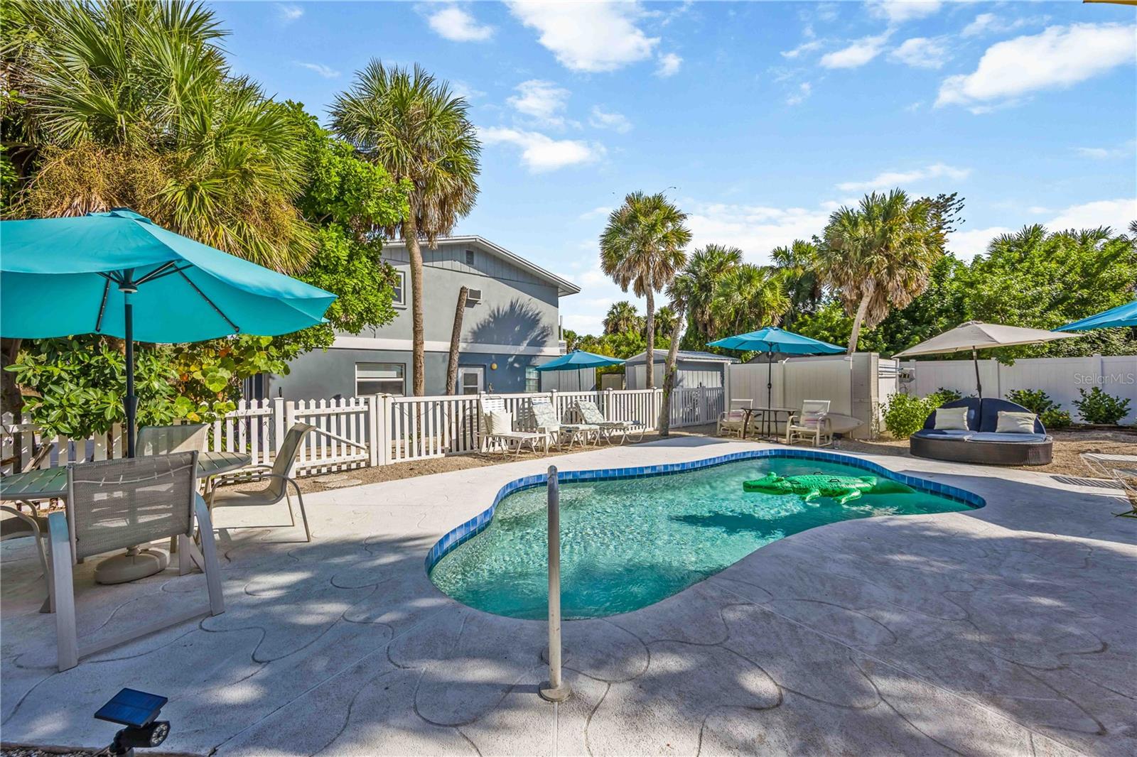 5075 N BEACH ROAD, #B, Englewood, FL 34223 5075 N BEACH ROAD, #B, Englewood, FL 34223