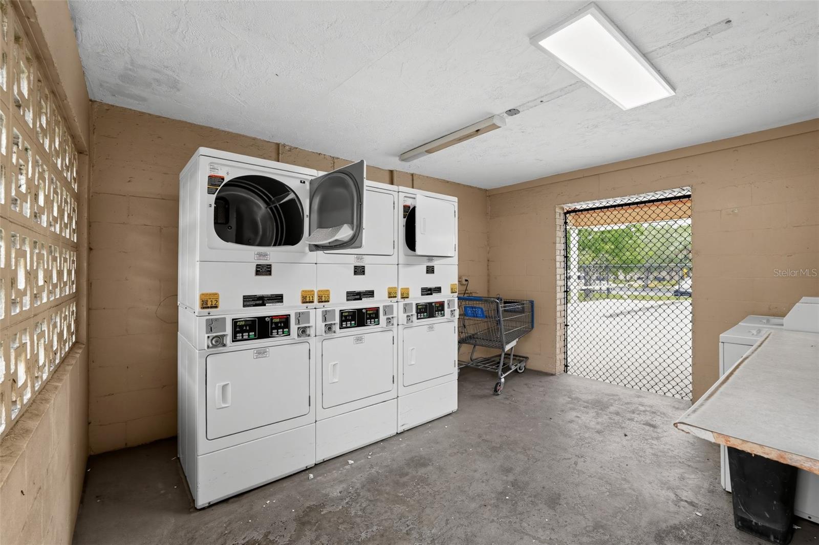 2501 HARN BOULEVARD, #J12, Clearwater, FL 33764
