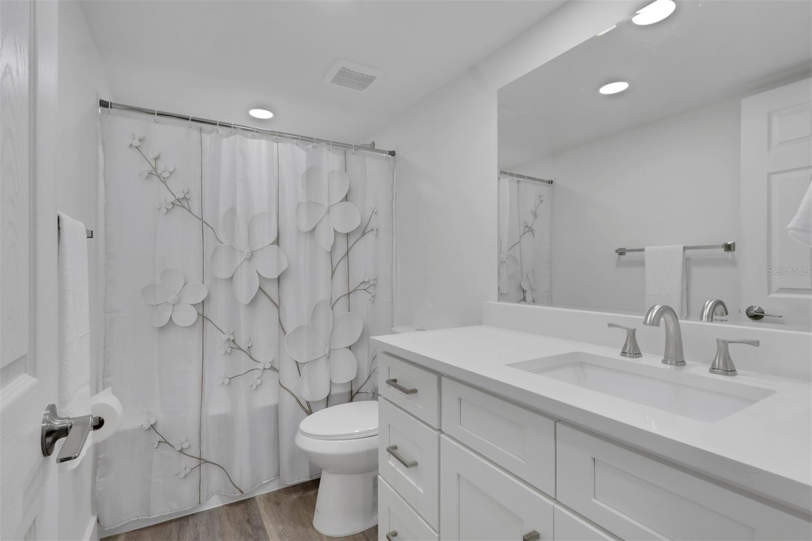 1740 PINE VALLEY DRIVE, #213, Fort Myers, FL 33907