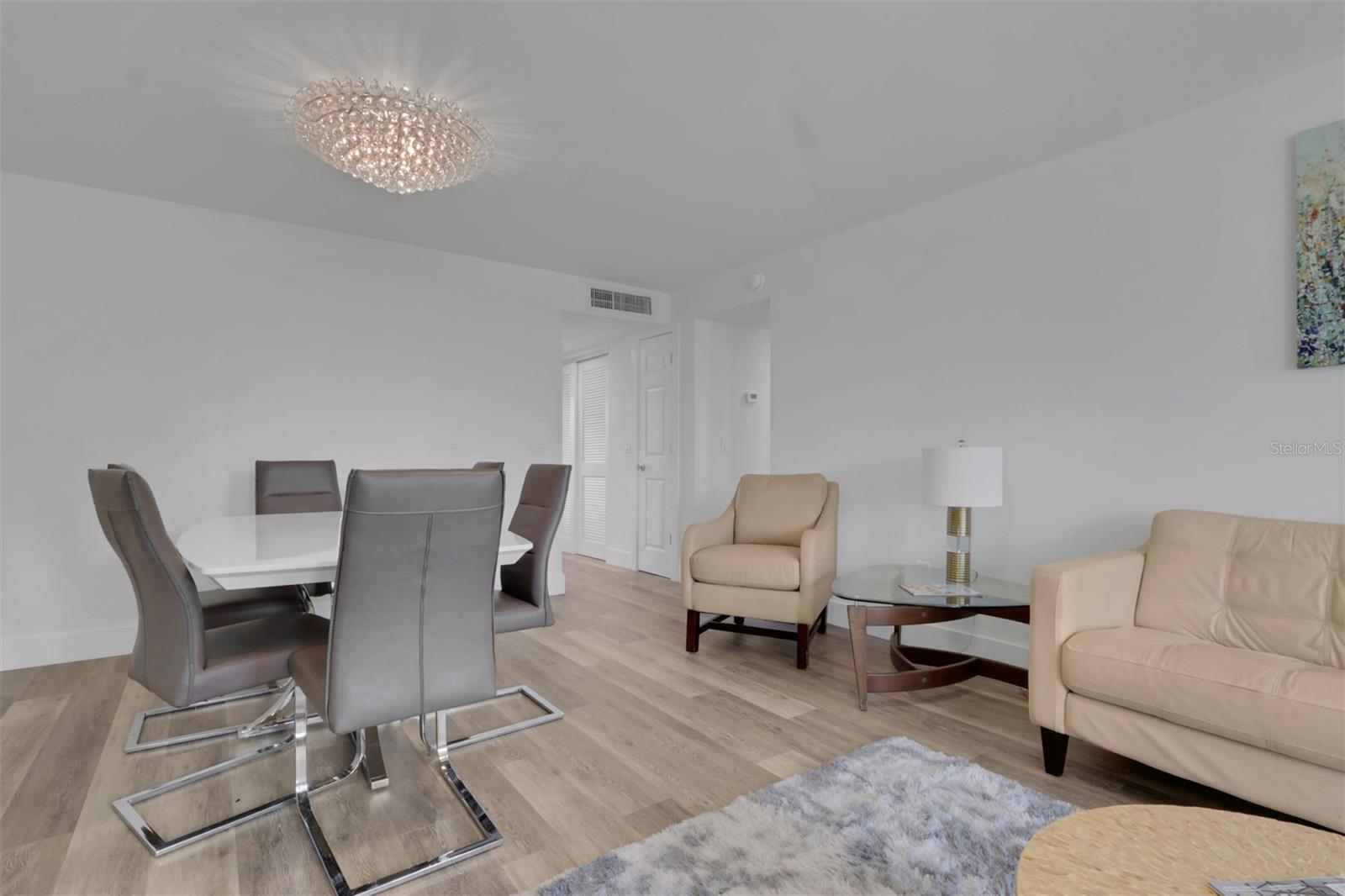 Dining/LR area