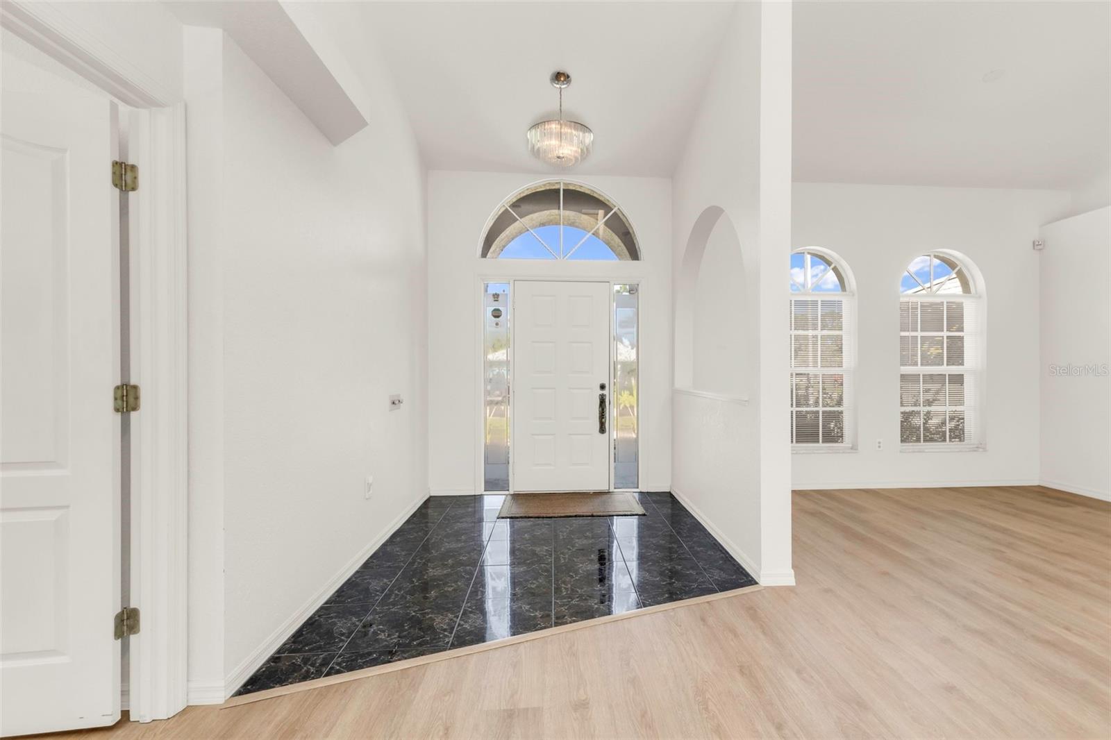 Foyer Foyer