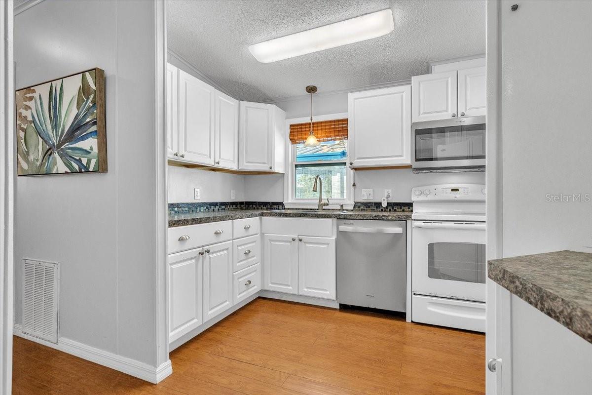 47 N STARBOARD DRIVE, Venice, FL 34285