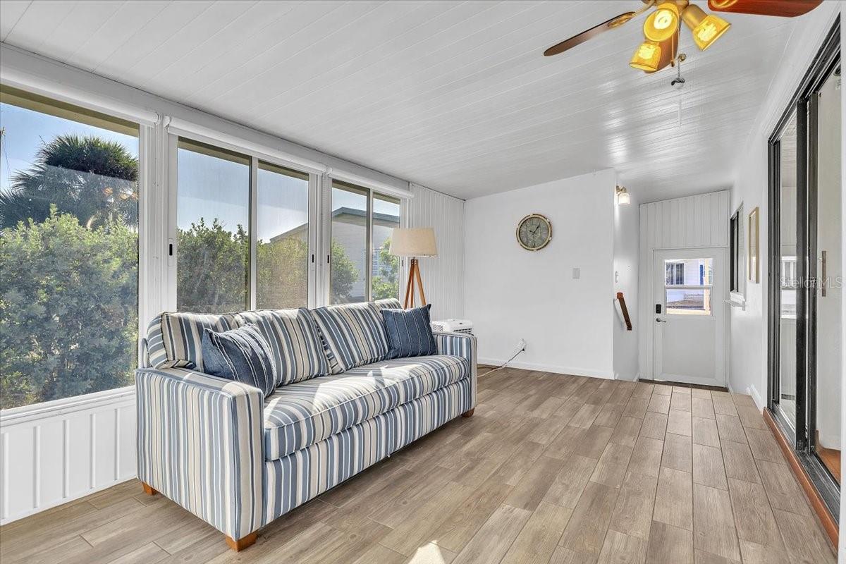 47 N STARBOARD DRIVE, Venice, FL 34285