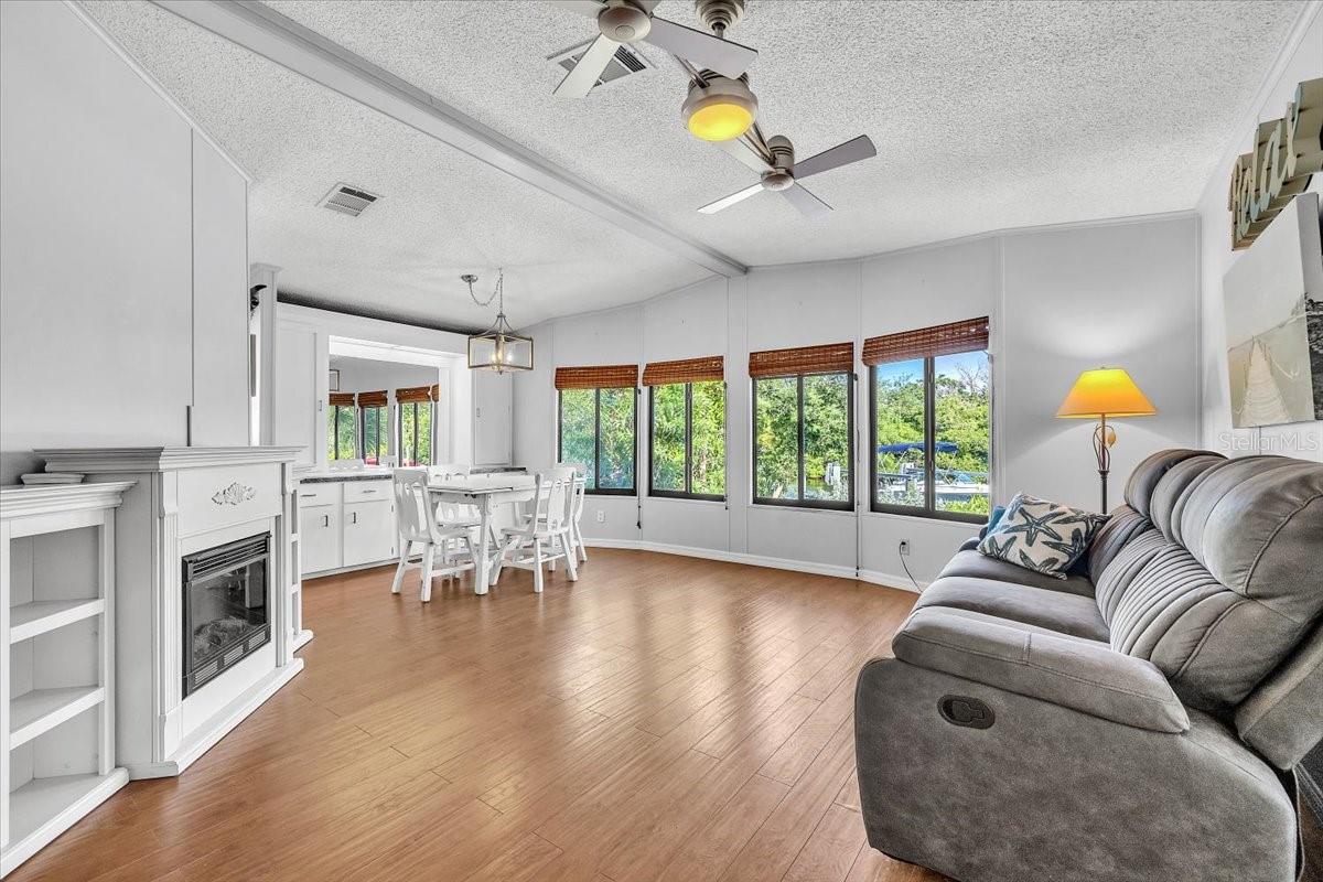 47 N STARBOARD DRIVE, Venice, FL 34285