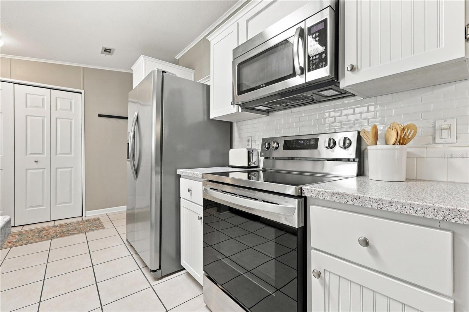 232 NATURES WAY, North Port, FL 34287
