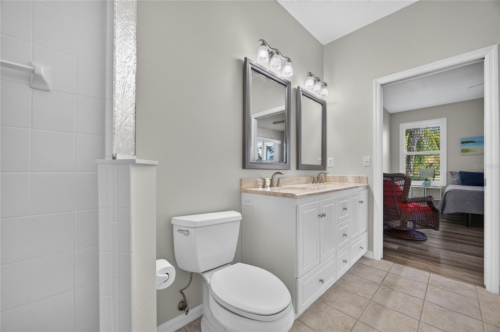 587 BACK NINE DRIVE, Venice, FL 34285