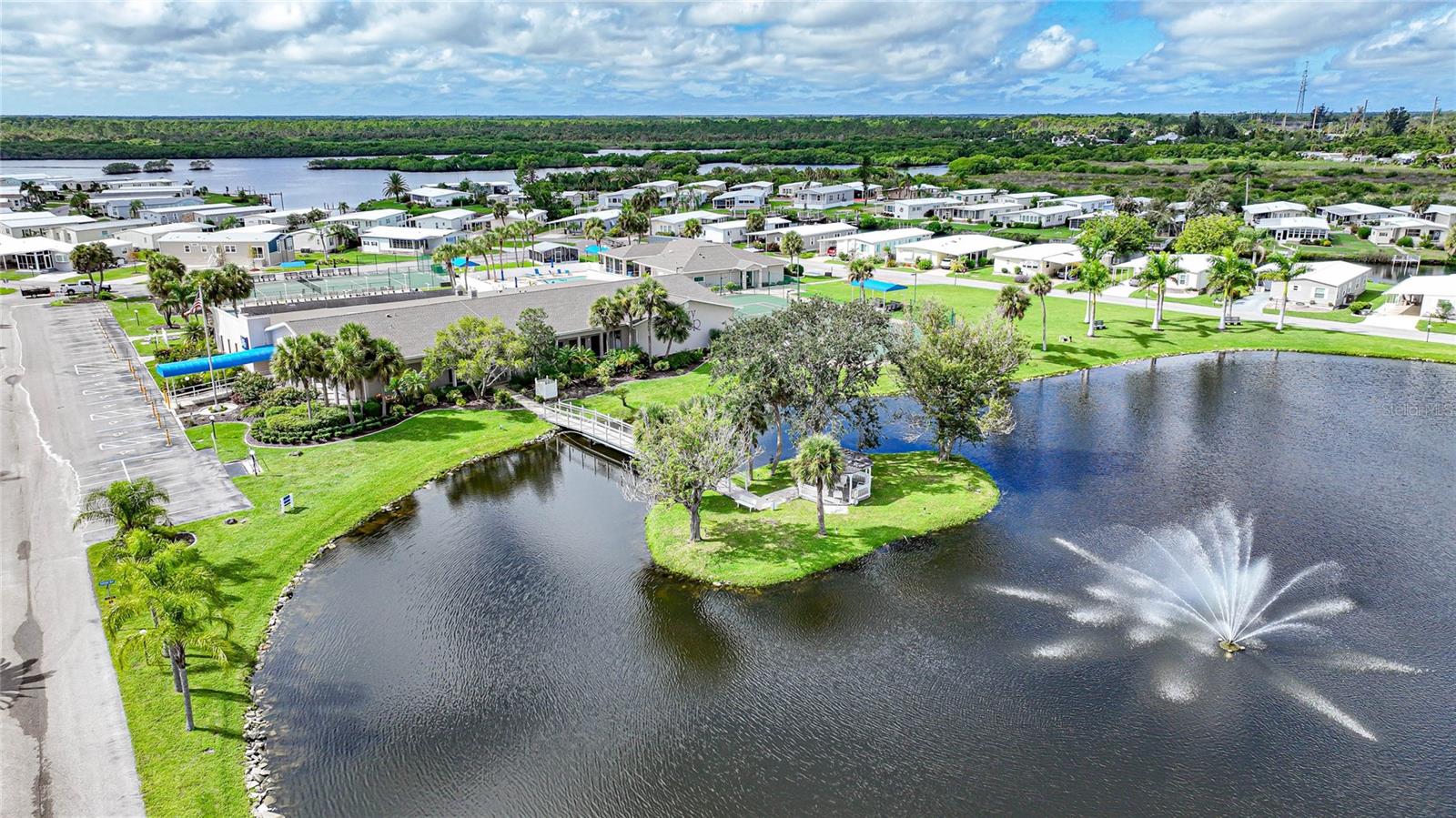110 MARTINIQUE ROAD, North Port, FL 34287