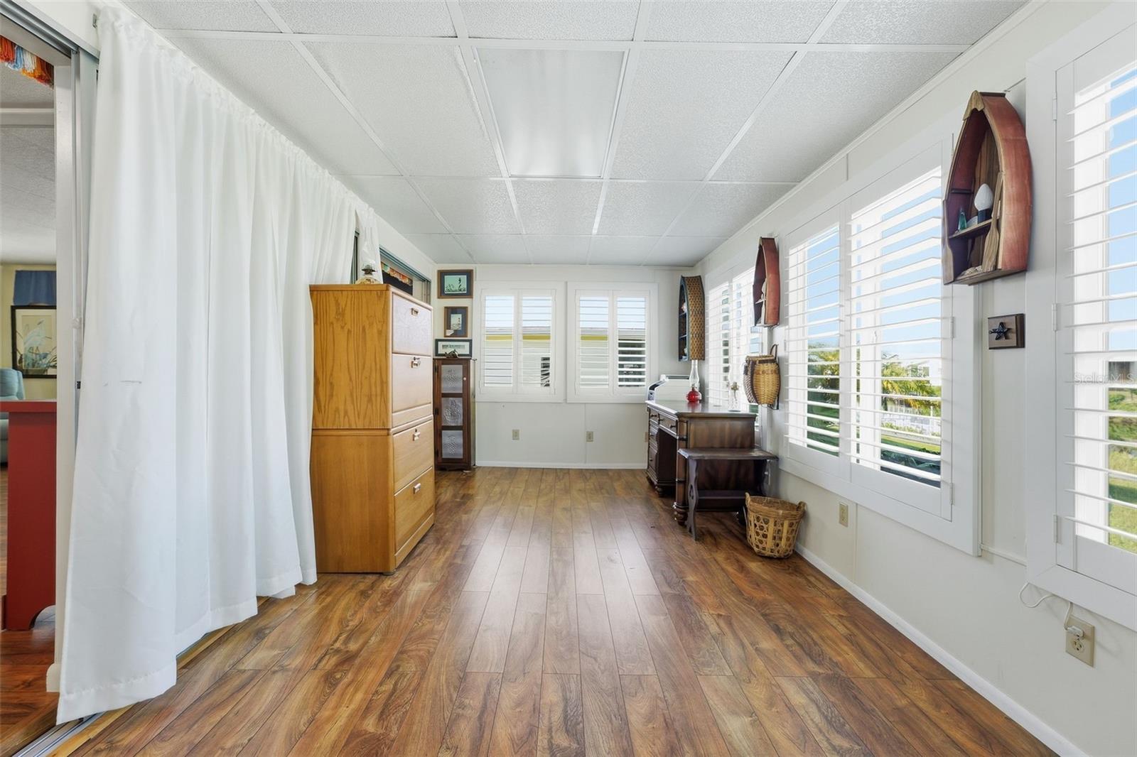 110 MARTINIQUE ROAD, North Port, FL 34287